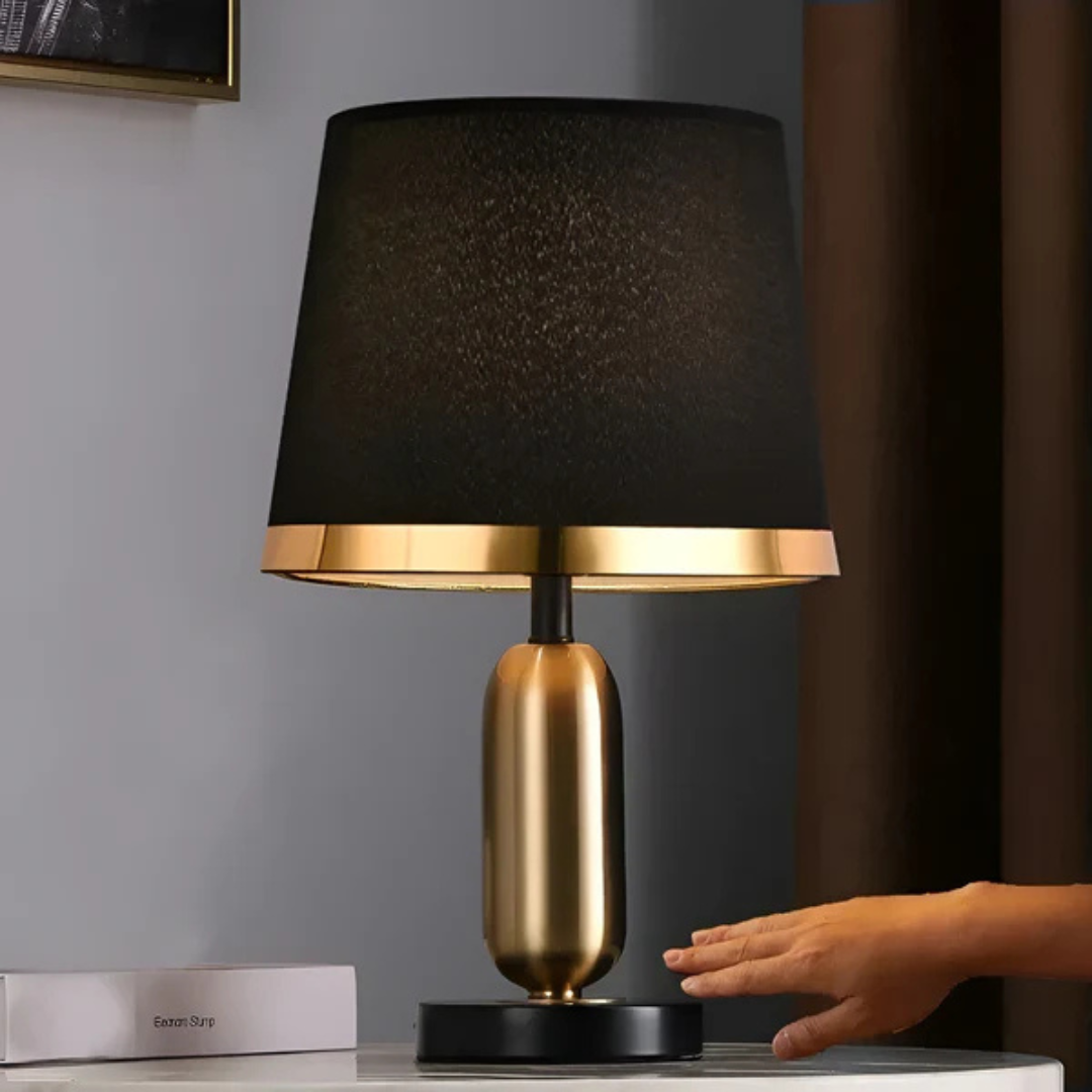 Moderne Stofskærm Bordlampe | Sort