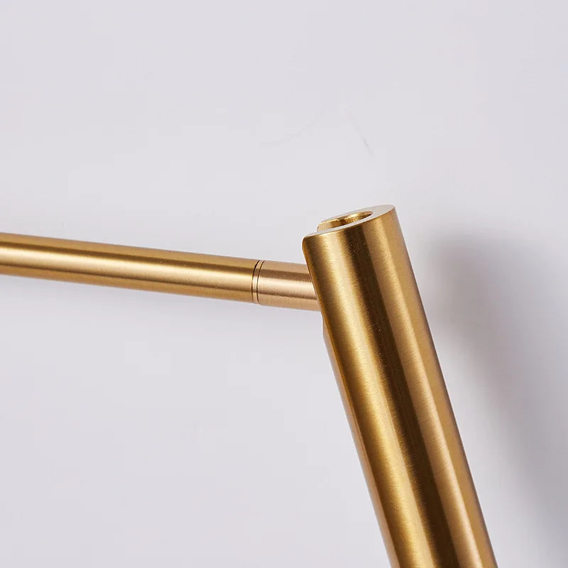 Skandinavisk Væglampe | Metal LED Design til Soveværelse