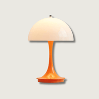 Genopladelig LED Bordlampe med Touch-Kontrol | Trådløs