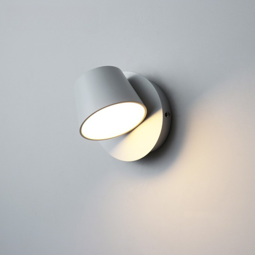 Nordisk Væglampe | Cylindrisk Metal LED Design